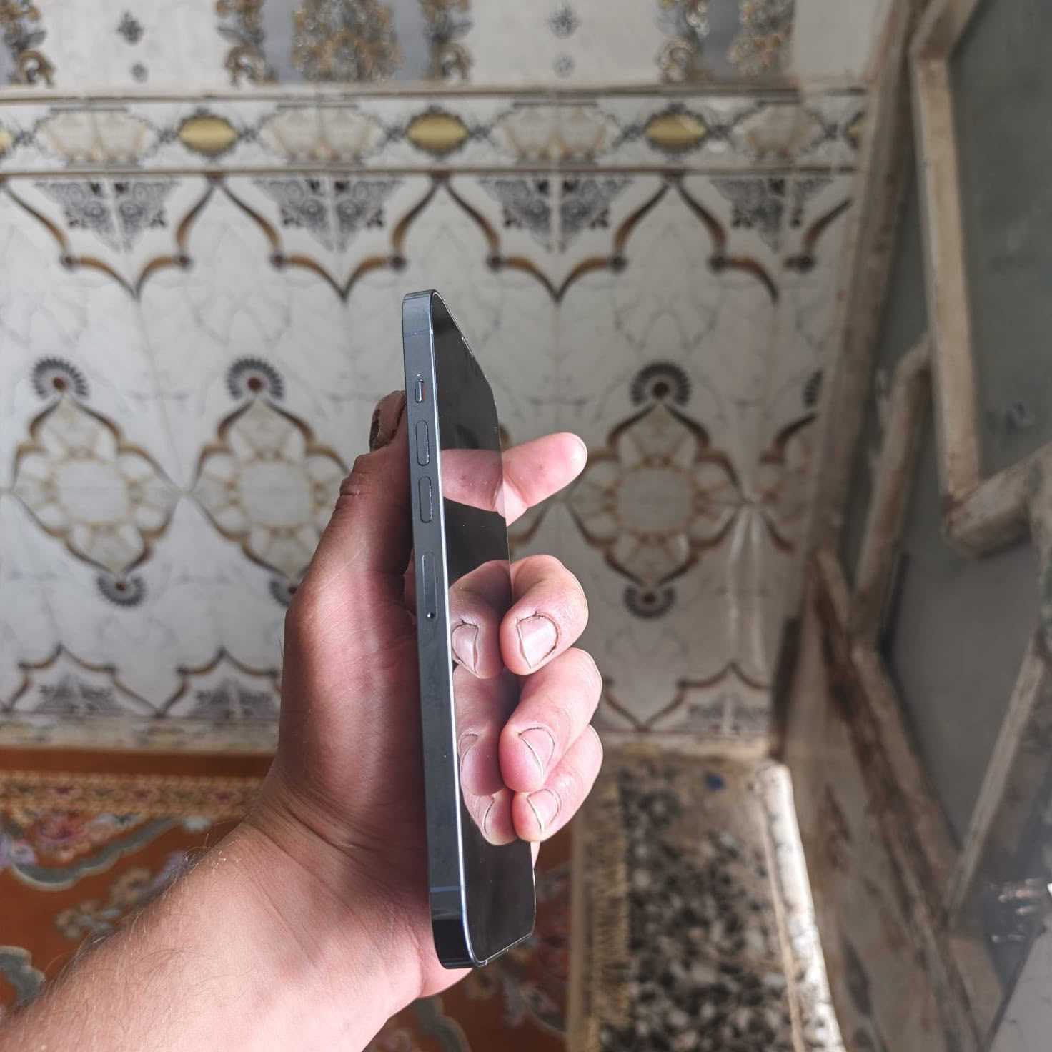 ايفون ١٣ برو ماكس ذاكرة ١٢٨ أمريكي جهاز نضيف كلشي ما مبدل بي مكاني بغداد المدائن السعر ٦٠٠ الف رقمي ***********
