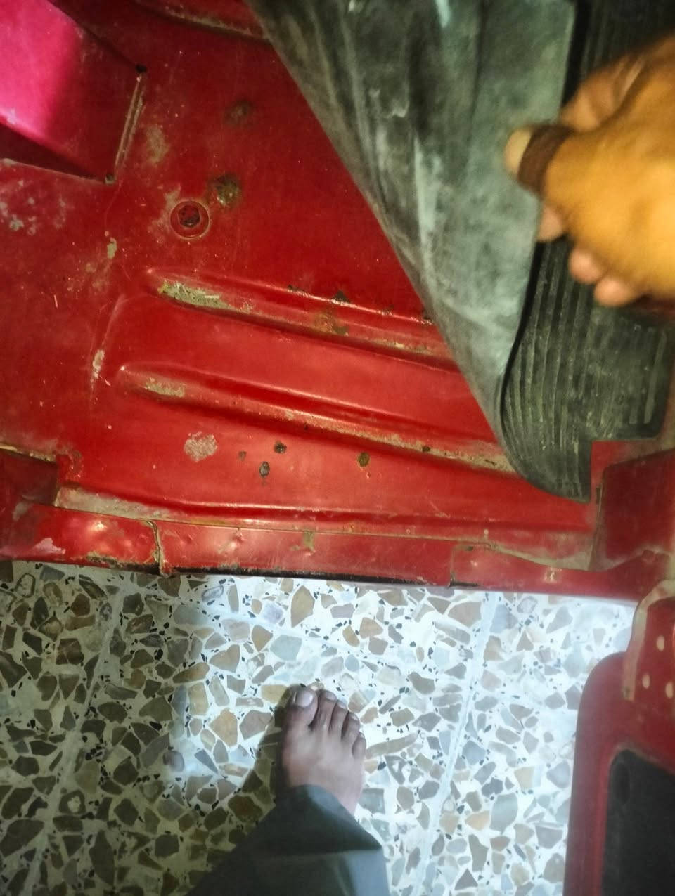 22 شرط نظيفة بيها ظربه واظحه بالصوره أوراق
مكاني بغداد مدينه الصدر  السعر 2400قفل
‏‪0771 829 5215‬‏
