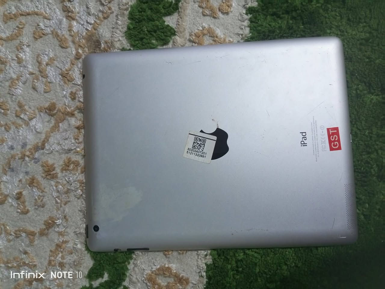 ايباد اير 2 ذاكرة 16 كيكا ينزل جميع البرامج والالعاب 
كفش نظيف سعر الجهاز 65 قفل موجود توصيل كافة المحافظات


**إذا كنت صاحب هذا الإعلان وتريد حذفه لأي سبب، رجاءا أرسل رسالة إلى الدعم الفني**