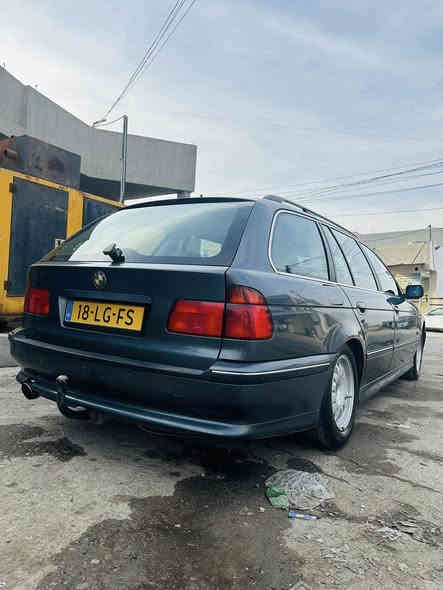 سلامووحلیک بەناوی خوای گەورە BMW سەقڕ سالۆن مۆدیل ٢٠٠٠  لیدرانی نیە بیدەحمەپشتوو پیشی کەپسە  هەموو گیانی بەشەرت  سیارەکە فوول فوولە حەساسی دواوە سەلایت چوار جام کارەبای جیڕ تۆماتیک مەکینە ٥٢٥ دەبل دیجیتەل  سەیارەکە هەمووگیانی بەشەرتە چوار تایەو وەیلی خاوینی لەبنە سیارەکە بی مووشکیلەیە  ڕقم مەنەفیستە پاکانەی لەگەڵە هیچ کیشەی نیە سحر  55$  وەرەقە و محامەلە بۆزانیاری زیاتر پەیوەندی بکە بەم ڕەقەمە .***********
