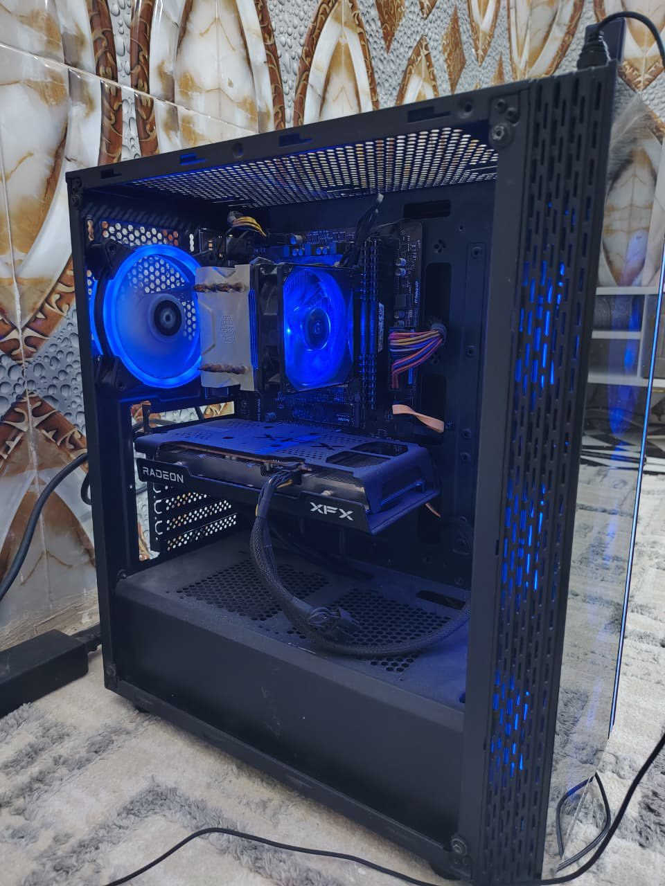 المواصفات
AMD Ryzen 5 3600 : (CPU) المعالج
16GB :(RAM) الرام
AMD Radeon RX 6600 :(GPU) كرت الشاشة
m.2. 1t +ssd 110 الذاكرة
باور سبلاي 650
hoesd-a 24/ 165 h شاشة
سبيكر + ماوس و كيبورد وماوس باد مع حساب ستيم بي جي تي اي اون لاين مع كيم باس 3 اشهر 
التجميعه جديده استخدام شهر فقط 
***********

سعر 720 بي مجال للطيبين
