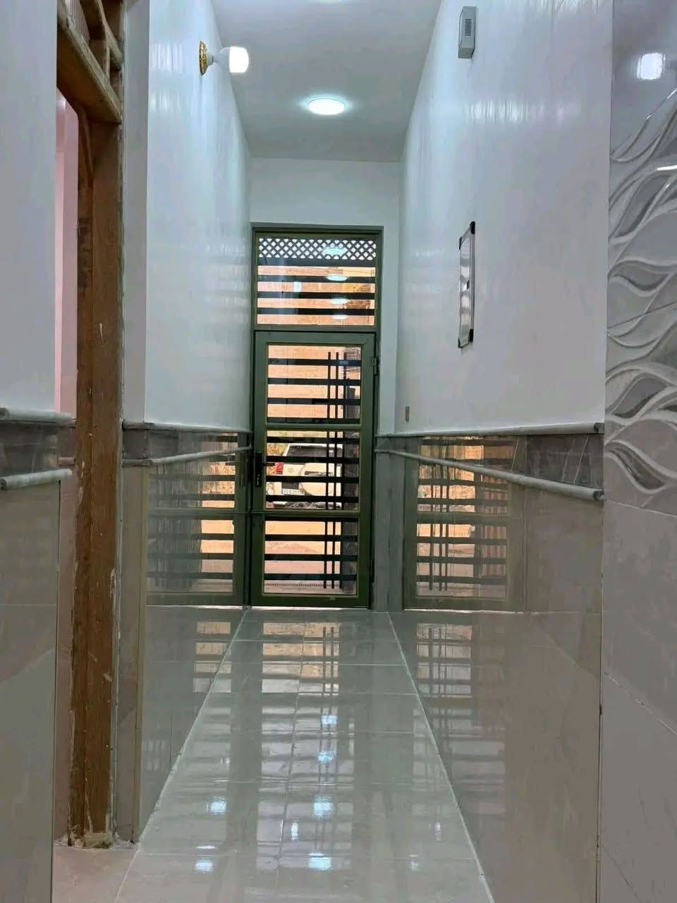 دار 🏡🏡للبـــــــــــــــــــــــــــــــــــــــــــــيع
المساحه 100🔷💧جاهز السكن 🥇طابو صرف ✅بناء حديث 💧

العنوان🟦 الشيشان قرب مدرسه ابو القاسم الخوئي 

للاستفسار الاتصال على الرقم 📞📲***********
