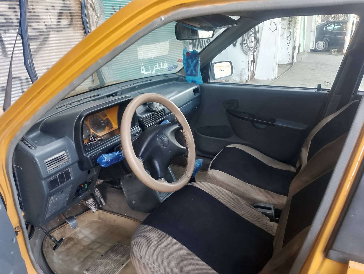 يالله صلى على محمد وال محمد سايبة مديل 11رقمهة نجف شواصهة معمرة مال جنيان كير ومكنة وحدادية بجيس شرط الفحص كلشي شغال بيهة سنوتهة ضايعة بيهة كتاب فقدان راعيهة بل نجف عدي رقمة بس مامتواصل ويا سعرهة 15واذ مراوس حسب القناعة مكاني النجف ***********واساب
