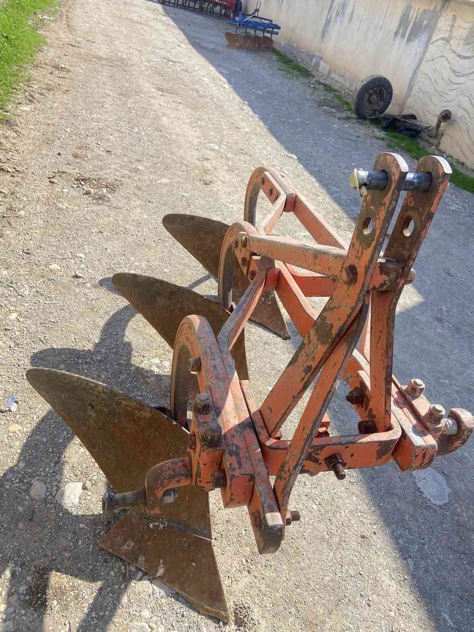 گاسن ئايدن دووراسته ي شكاوه رقم 11سعري5ورقه***********
