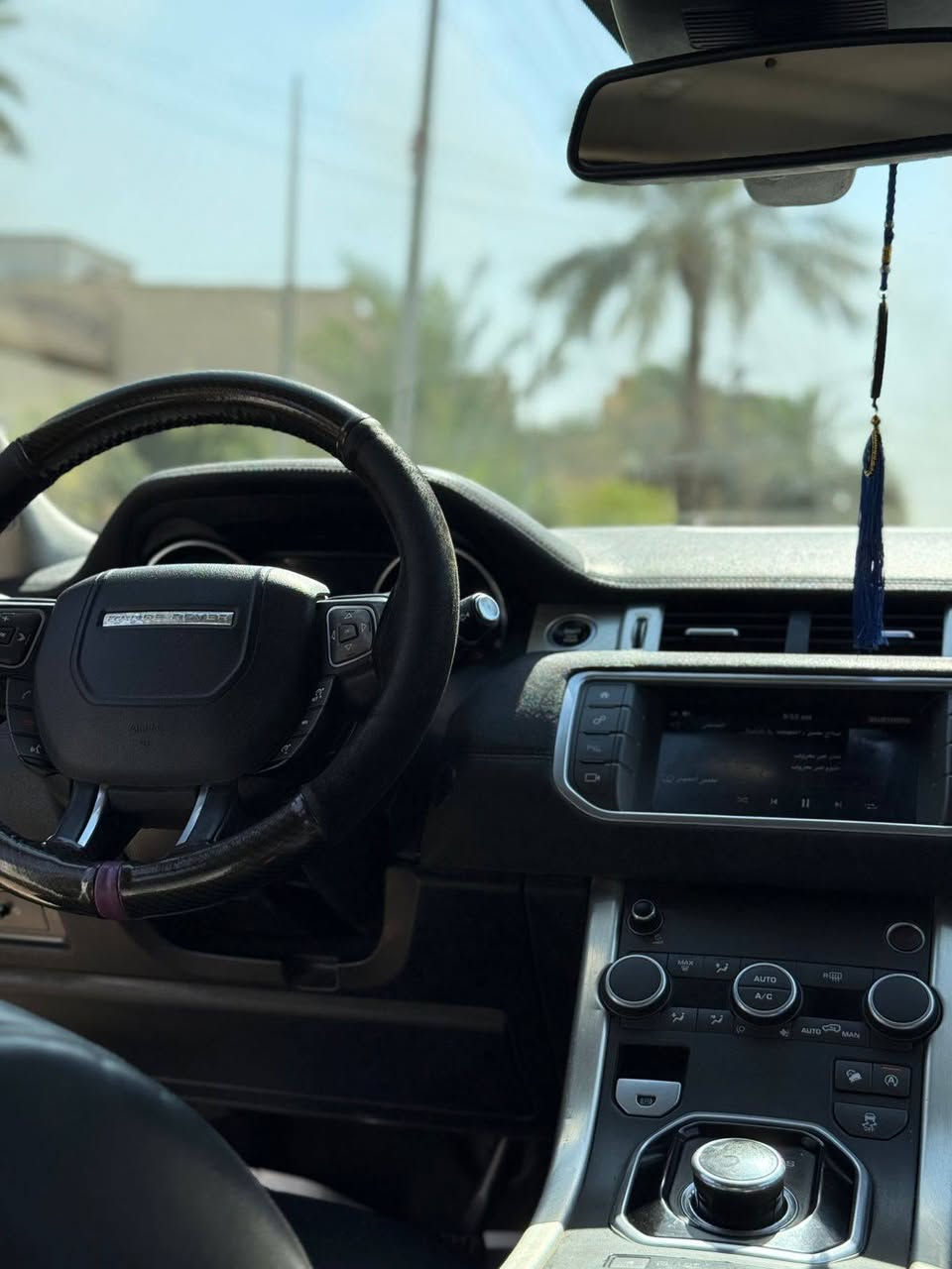 للبيع رانج روفر إيفوك 2017 وارد أمريكي

الممشى 83 ألف ميل
السعر 170 ورقة — **مراوس أو بيع**

السيارة بحالة جيدة،
النواقص:
– طلقة تبريد
– فاكيوم

عدا ذلك السيارة مرتبة
📞 للتواصل: ***********

**صور الحادث مرفقة بالصور** بغداد, العراق
