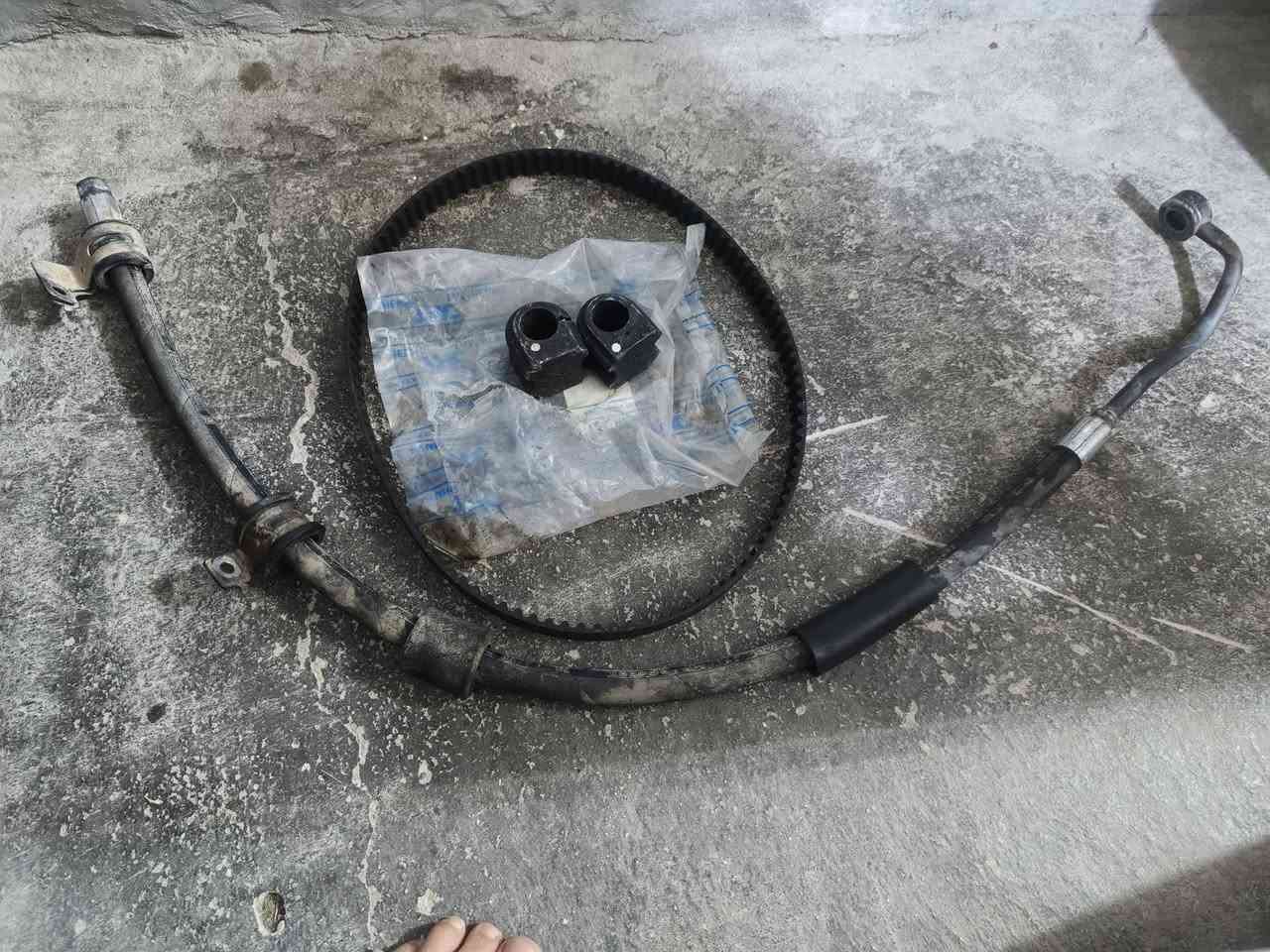 السلام عليكم عندي أغراض اكسنت الشكل المقدس اتصل على الرقم ***********
