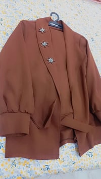 سوت بنات • جديد • ملبوس ٣ مرات