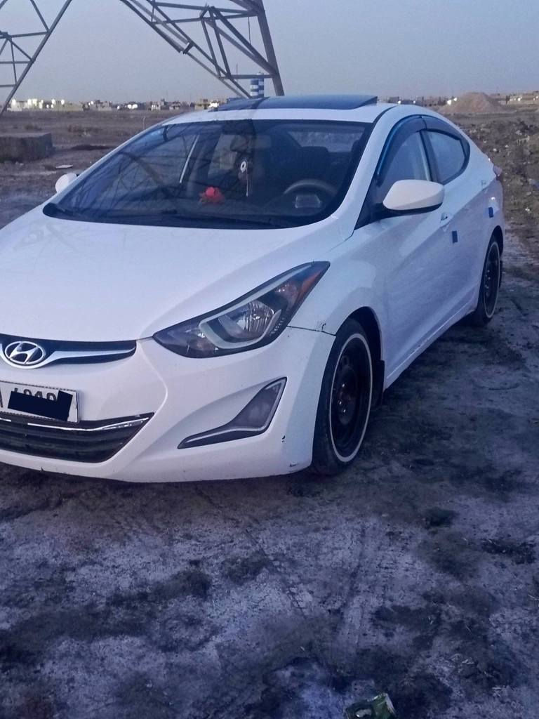 مكينه 2000
 رقم انگليزي 
بسمي
فول ما عده البصمه 
السنويه ل2030
 السعر 110وبيهه مجال
عنواني الناصريه سوق الشيوخ 

*********** ناصرية, ذي قار
