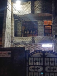 بيت للبيع المساحه 160م الواجه 5 النزال 32 طابقين  الاستفسار الاتصال 07...