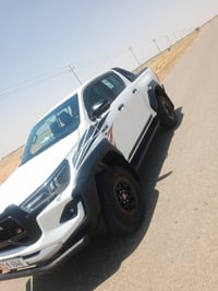 هايلوكس • ٢٠٢٤ • ماشي ٥٢٠٠٠