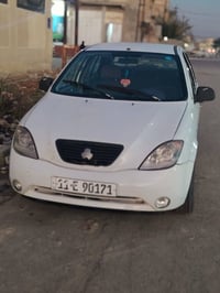 تايبة 2013سيارة نضيفة حيل مكينة بل صندوك هسة شادينة تخم تاير صدر نضيف ...