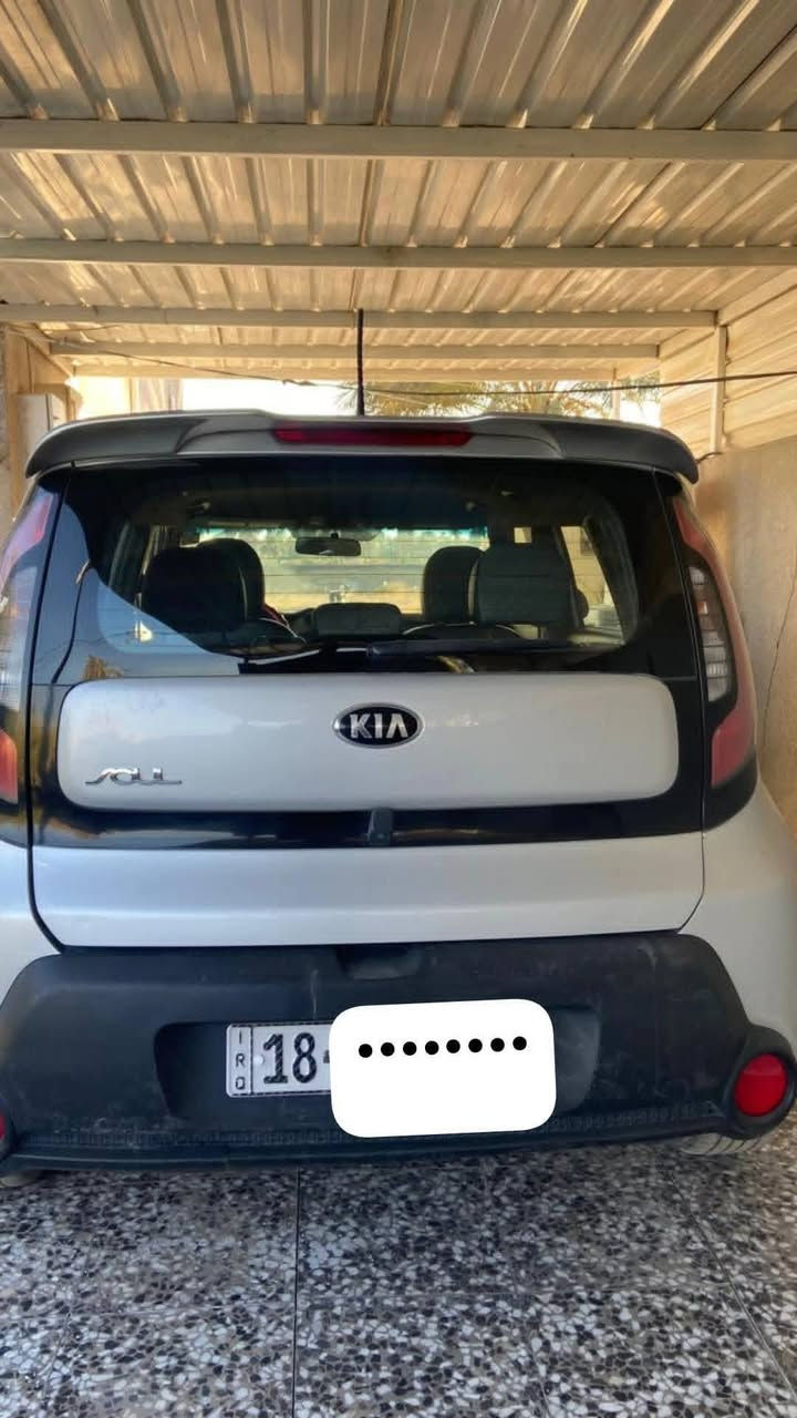 السلام عليكم
للبيع كيا صول موديل 2015  رقم بابل 
وارد امريكي محرك 2000
ماشيه  mil 96
ضررها چاملغ وباب  بدون دواخل بدون ايرباك 
السياره جاهزه من كل النواحي .
مكان السياره بابل / حله 

للتواصل  ***********
او مراسله الخاص
