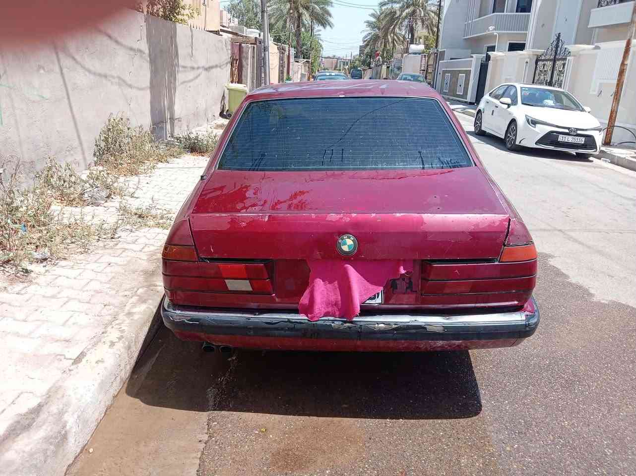 BM 735 موديل 91 كير عادي محرك بي بيرن بكن بس شغالة وتمشي رقمها دهوك ابيع بدون تحويل اتعهدلك عن الحلال والحرام سعرها 16 وبيها مجال مكان السيارة المحمودية حي السلام مالت اللطيفية اني مكلف بالبيع ***********
