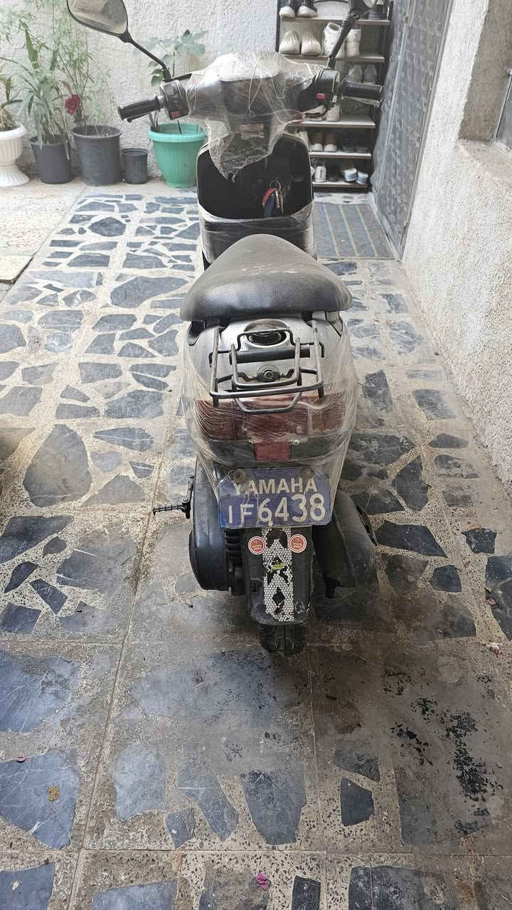 للبيع تشتغل تمشي وتخمد مكان الوزيرية *********** سعر ٢٠٠ الف
