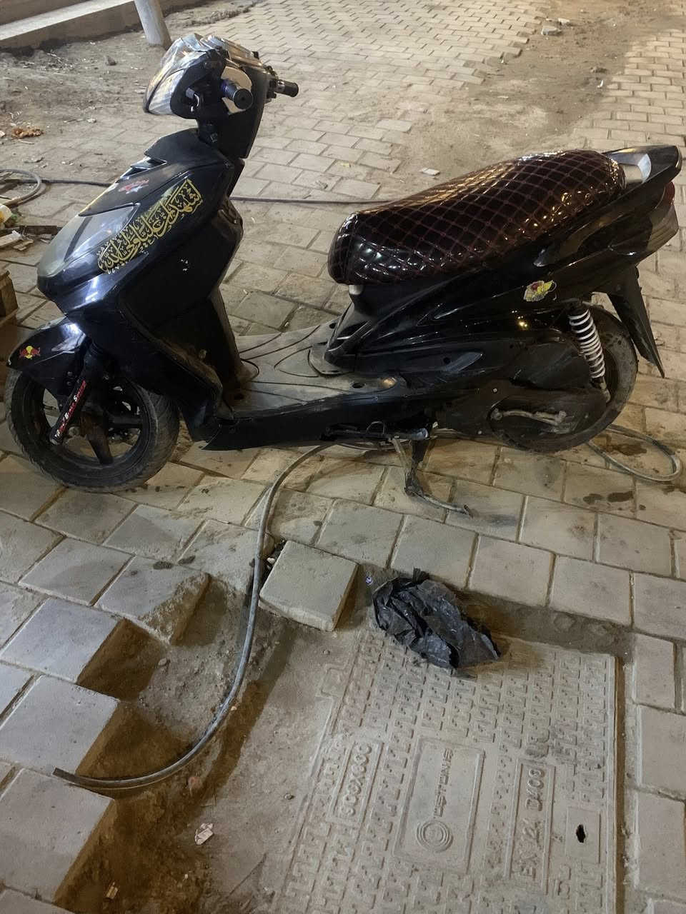 السلام عليكم
سكنس فحل شلعه معدل بيها كلجات رياضي مكينتها ٥٨ كل نقص مابيها شلعه معدل تخبل تاخذها ربع ما تذب عليها السعر ٥٠٠ وبيها مجال ***********
