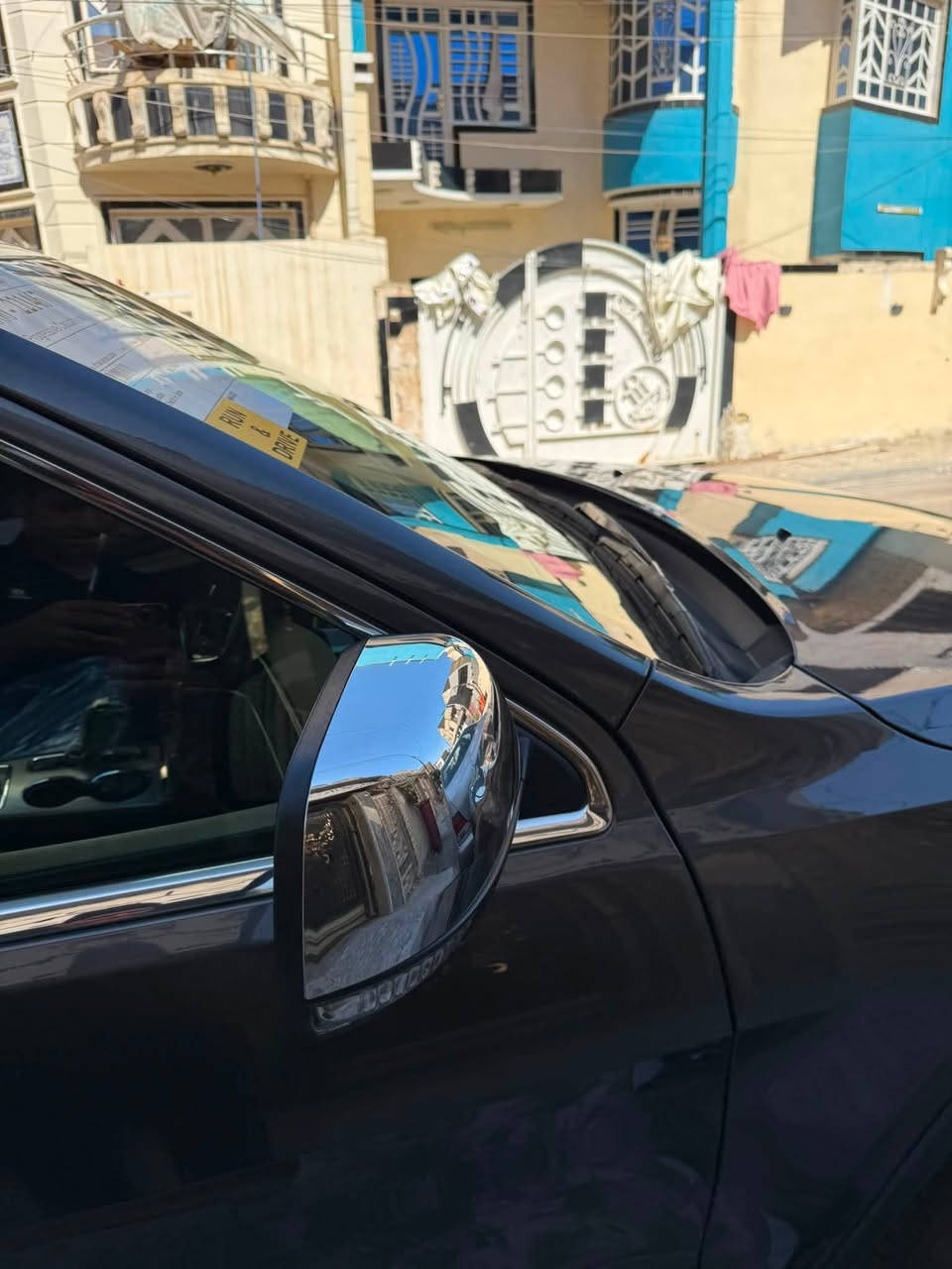 للبيع: جيب شيروكي 2019

اللون: رصاصي غامق

الاستخدام: شخصي ونظيف جداً

المواصفات العامة:

محرك نظيف

كير أوتوماتيك ناعم جداً

دفع 4X4

المواصفات الداخلية:

داخلية نظيفة جداً

مقاعد مريحة (مقعد السائق كهربائي)

شاشة معلومات وترفيه

تحكمات ستيرن جهتين

بلوتوث + AUX + USB + CAR PLAY

تشغيل بصمة (بدون مفتاح) وتشغيل عن بعد

تبريد قطعتين

المواصفات الخارجية:

كاميرا خلفية

سنسر خلفي

ليتات LED 

تايرات بحالة جيدة جداً (تخم جديد)

حالة السيارة:

حادثهة فقط شخط بسيط بين البابتين

لا غرق ولا تبديل قطع

السيارة مفحوصة وجاهزة

ما بيها أي مصرف

الممشى: 60 ميل

محرك وكير وشاصي شرط الفحص

معلومات إضافية:

الموقع: بغداد الكاظمية (چكوك)

الرقم بغداد باسمي تحويل ثاني يوم سنوية وهزة جديدة

السيارة جاهزة للفحص بأي مكان تختاره

للاتصال - ***********
