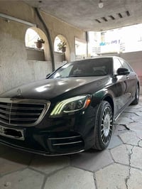 للبيع مارسدس بنز S560 فول S كلاس 2018 واريد أمريكي رقم بغداد الجديد بس...