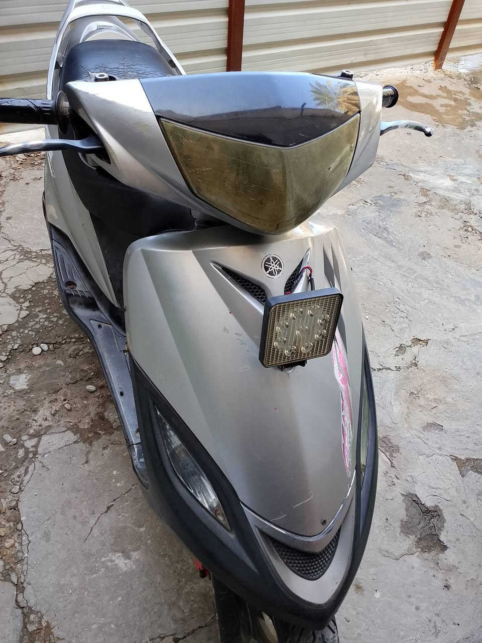 السلام عليكم دراجه 140 سلف هندر شغال 300 بيه مجال  العنوان بغداد شعله رحمانيه هذه رقمي واتساب تصل ***********
