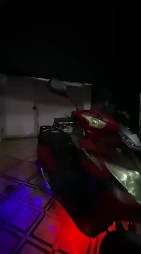 للبيع التفاصيل خاص ول سعر خاص .


**إذا كنت صاحب هذا الإعلان وتريد حذفه لأي سبب، رجاءا أرسل رسالة إلى الدعم الفني**