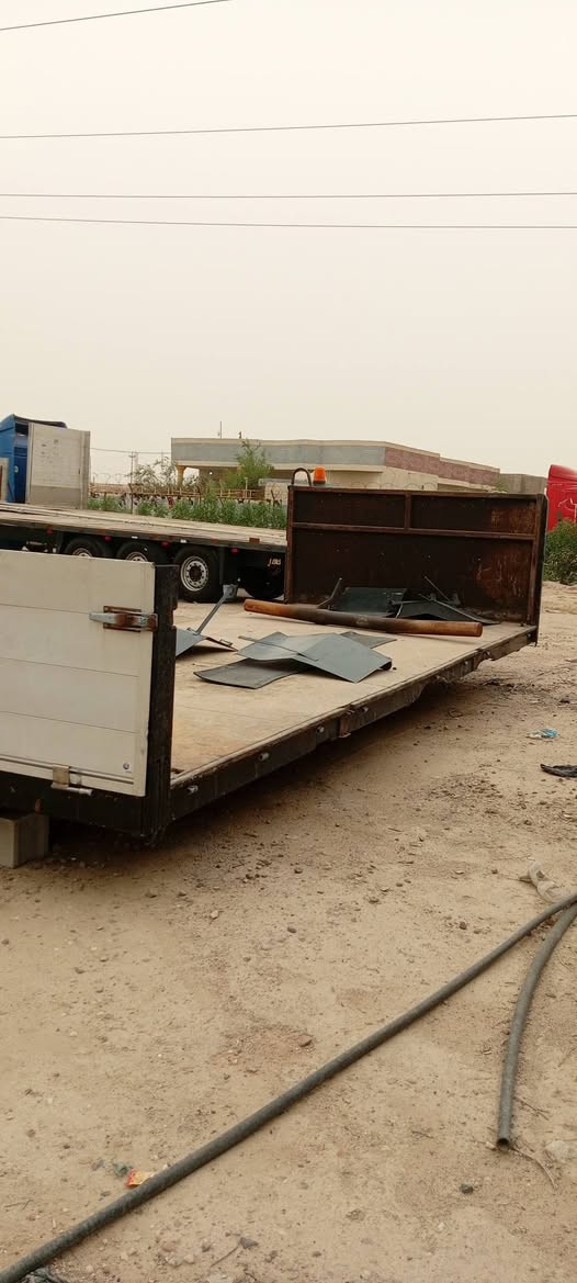 السلام عليكم
سطحه سكانيا للبيع طول 6 متر سابقا عليها كرين ابلوك جاهزه هيه وحدادتها العنوان البصره رقم الهاتف ***********
