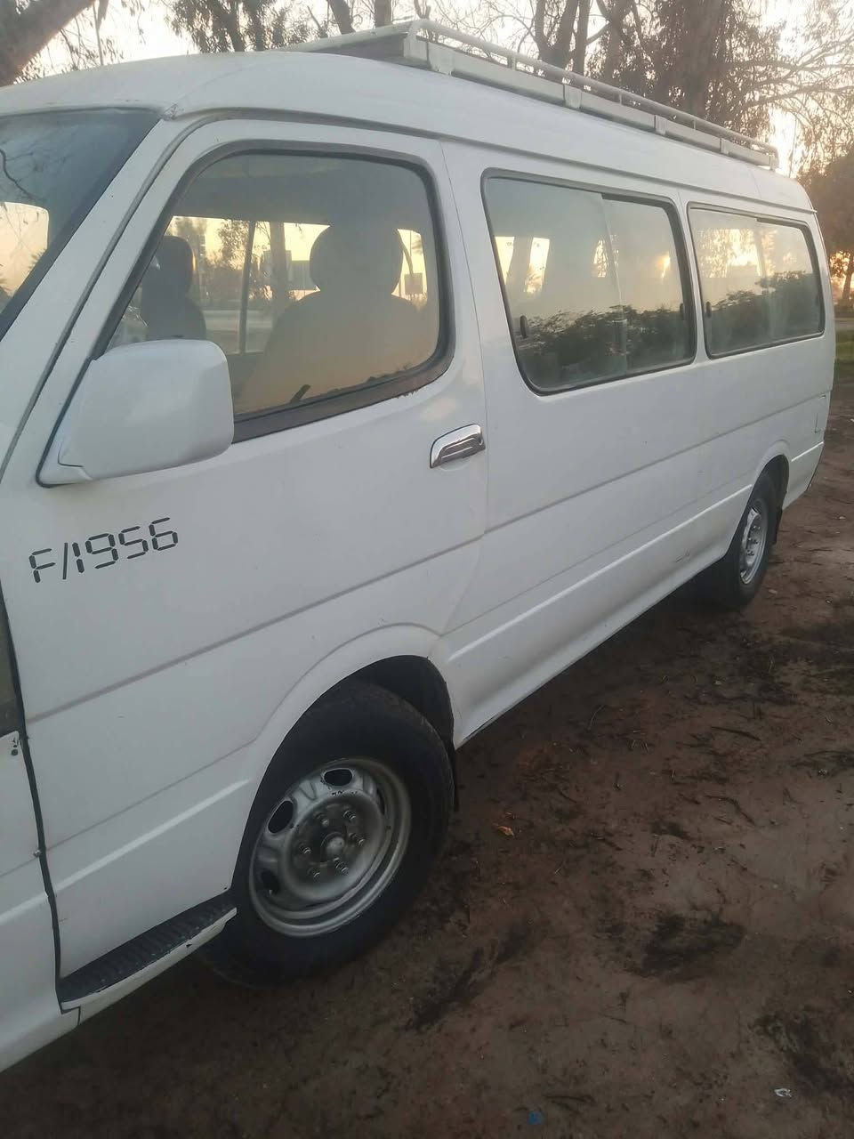 جنبي موديل 14 مكفوله كفاله عامه مكينه كير اكسن 
كشر مكفول رقم بغداد انكليزي بسمي السعر 85 /
*********** مكان السياره بغداد الشعله
