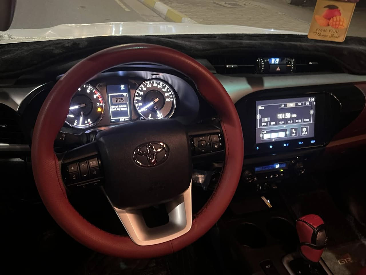 تيوتا هايلوكس فورويل سعودي 25
كير اوتماتيك ماشيه 3000السياره زيرو
جكه ابره مابيها رقم اربيل الجديد تحويل او وكاله

السياره جاهزه من دوشمه درع وهوك خلفي 

سعر 385وبيها مجال
مكاني الرمادي 

***********
