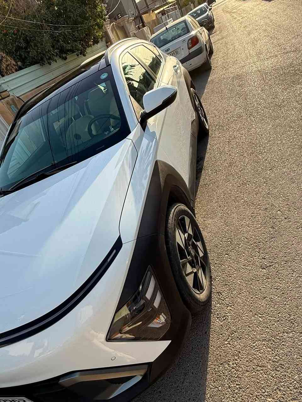 كونا 2024 
فول موصفات مكفولة 

ضربة خفيفه بضهر الساايق بارد بزون صبغ 

180 السعر 
ماشيه 35 
***********
