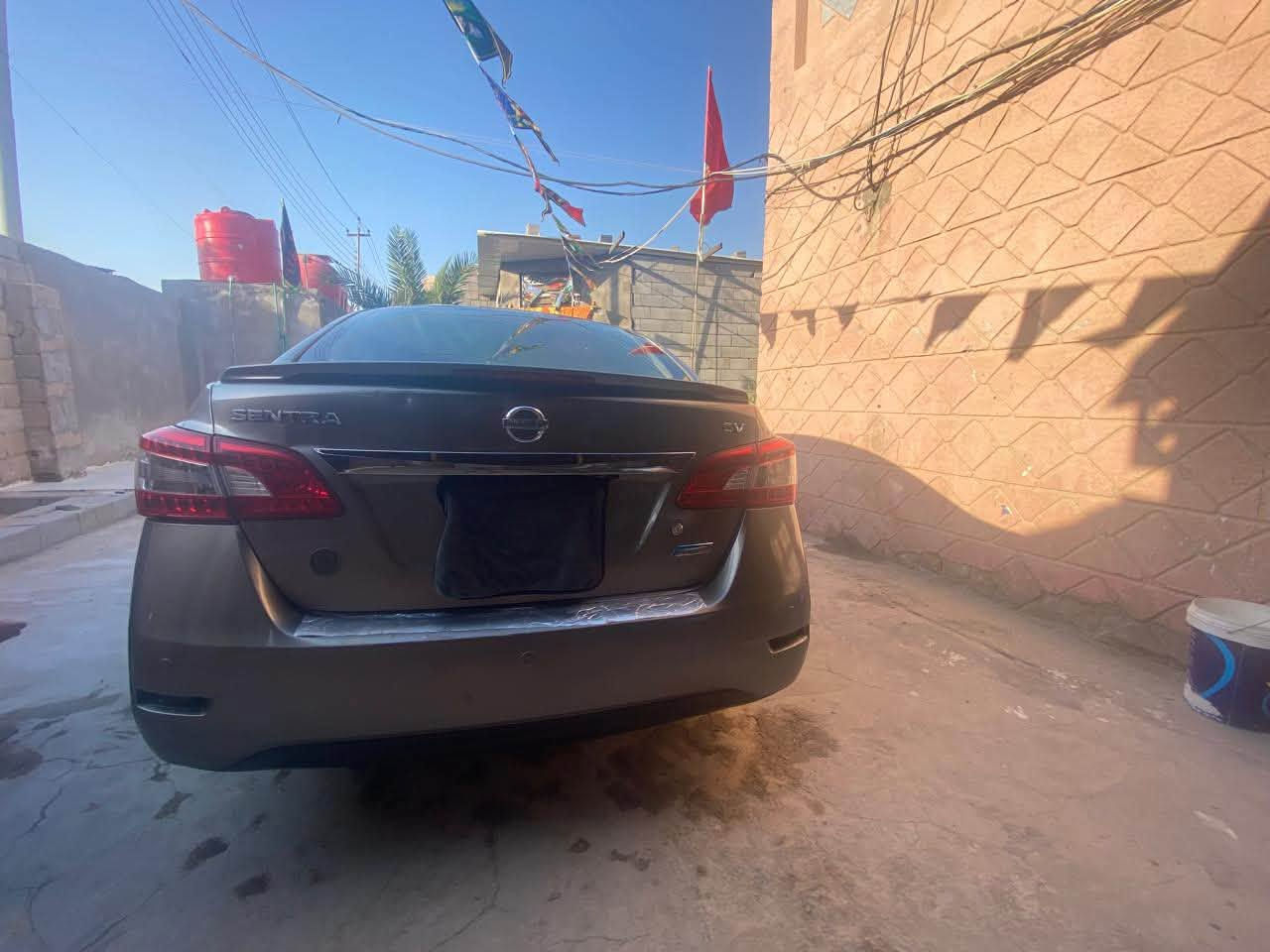 سلام عليكم نيسان سنترا مديل ١٣  ادوات بيها لوحات الماني بدون سنويه مكينه كير جيس تبريد ثلج قطعتين بصمه تشغيل بصمه ابواب تخم تاير ويل جديد دواخل جيس ماناقصها شي شغل وطلع وين ميعجبك بديها شوف العين نصبتها كلش حلوه مكينتها ناعمه اقتصاديه كلش بيها كصه جنطه للبيع او مروس حسب القناعه السعر ٤٠ وبيها مجال مكاني بصره ابي الخصيب  رجائن لاتكلي تعالي تريد تجي للبيت ع راسي ***********
