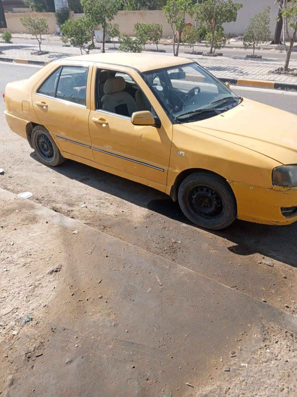 مروس وللبيع 
شيري كوين مكفوله من الضربه بساتم سيفيه محرك وكير بكارتون سياره كل كهربائياته شغاله رقم بغداد سنويه عظم السعر 12 وبيه مجال الحسينيه شارع المرور واسب فقط***********
