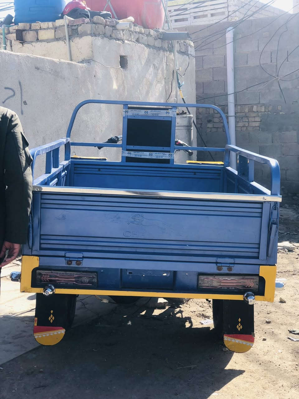 السلام عليكم جمره فحل للبيع مديل ١٨ مكينه ٢٢مكفوله للستفسار ***********
