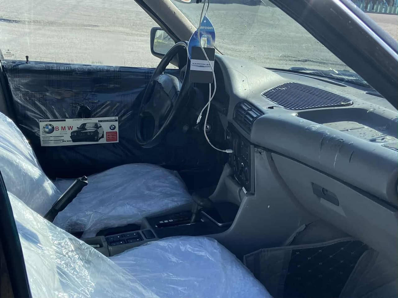 سەرەتا بەناوی خوای گەورە
بیئێم مۆدیل1992  مةكينة 525 گێڕ تۆماتیک سةيارةكة فول فوله   ئارم پلاستيك هـةولير ئارم ئةوةليات بةشةرت گێڕوو مەکینە بەشەرتی سەت وەستا دەی دەم مەکینەکەی هەڵمی دەمیشی نیە چوار جام کارەبایە ئێرباگی سوکان نەتەقیوە سەقف سڵایت سەیارەکە هەتا بڵێ جوانە ناو داخیلی لۆک لۆکە کارەبایی گشتی ئیش دەکا گێچەکانی هەمووی ئیش ئەکا چوار تایەیی باشی لەژێرە سەیارەکە توندو تۆڵە ماڵی گەنجە  چوار بەرەدەرگای تازەی بۆبەستراوە ماشاءڵڵە لەقۆتی ئاڕم وو ئەوەلیاتی بەشەرتە بەشەرتی ئەوە دەیدەم ماڵی کەس نەبی حیدزی لەسەر نەبێ شوين:كؤية
بؤزانيارى زياتر نامة بنيرن يان ژ.م:*********** ڤايبةر و وةتس ئاپيشى لةسةره لةخزمةتاندام.
