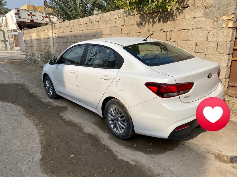 السلام عليكم
كيا ريو موديل 2019 وارد خليجي
بدون صبغ بيه بارد بالبنيد فقط
كير محرك مكفول حدادية جديده 
مكينه 1600
ماشيه 48 الف 
مواصفات معروفه 
رقم بغداد دولي
شرط التحويل 
السعر 122
الشراي يتصل ***********
عنوان صلاح الدين قضاء الدجيل
