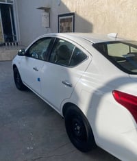 نيسان صني موديل 2024 مدوشمه ارضيه وكشنات رقم اربيل سياره جديده السعر 1...