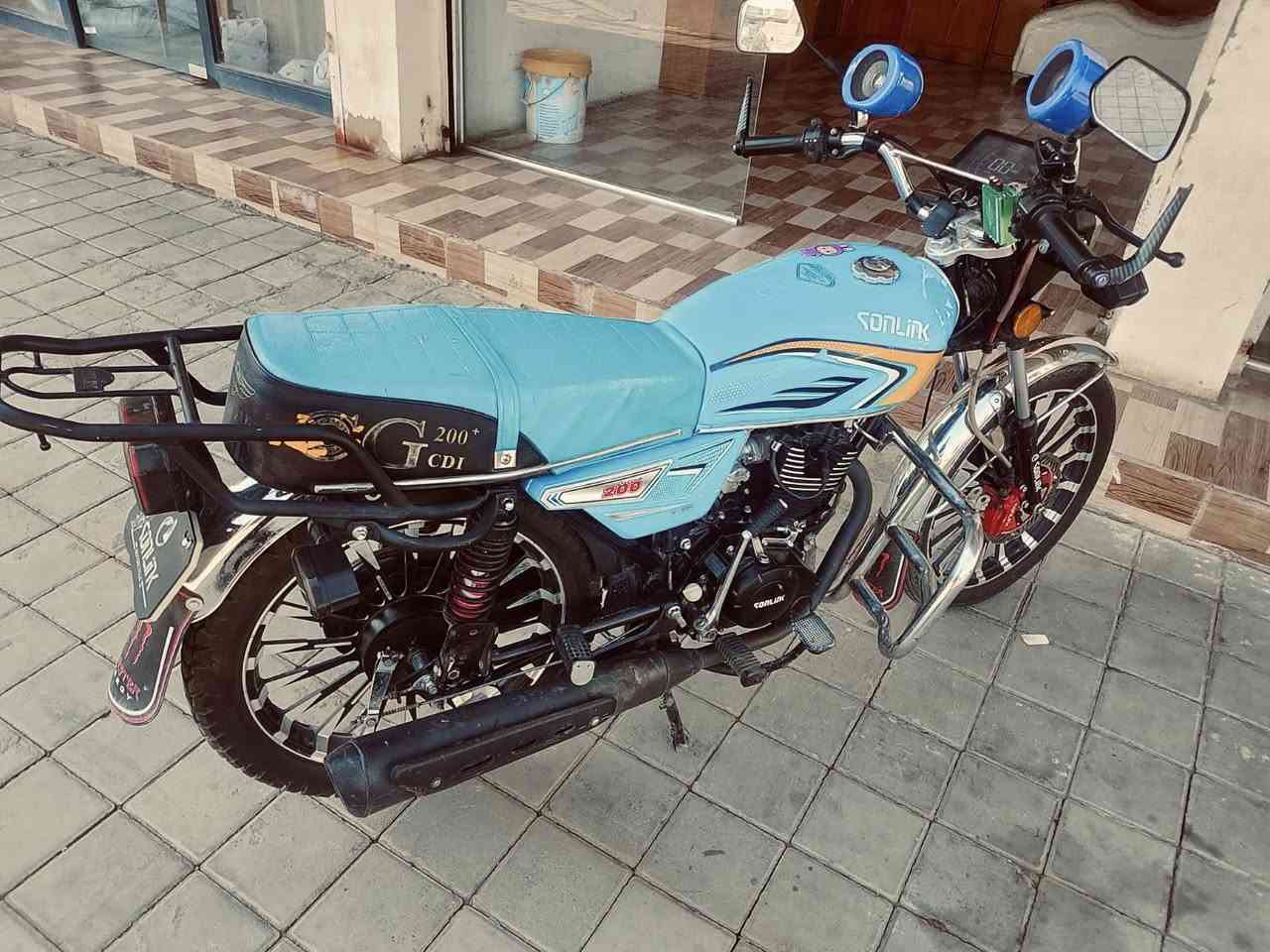 للبيع سونك 2025 دراجه جديده مال جناي
الف مذب عليها مجمبزه وكامله
شغاله كلها الف مذب عليها
ورقة منفيس بيها بعده اخت زيرو 
سعرها 850 الف وبيها مجال بسيط 
عنوان رمادي 5كيلو 
***********
