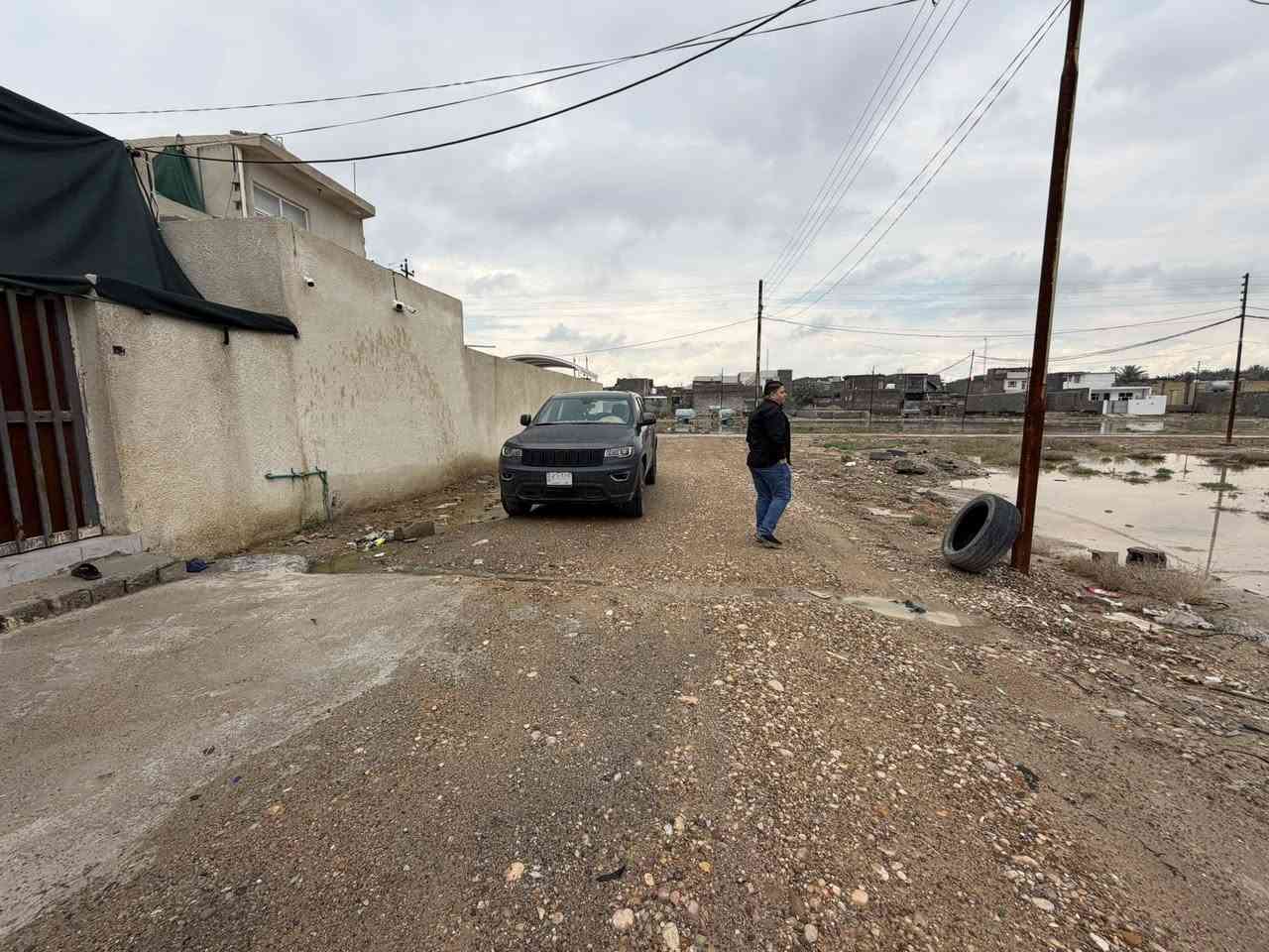 قطعة ارض للبيع 
المكان: منطقت السادة قريبة على الشارع العام 
المساحة: 200 م واجه 10 ونزال 20 
السعر: 20 وبيها مجال
مكاتبة من صاحبها الرسمي 
الاستفسار: ***********
