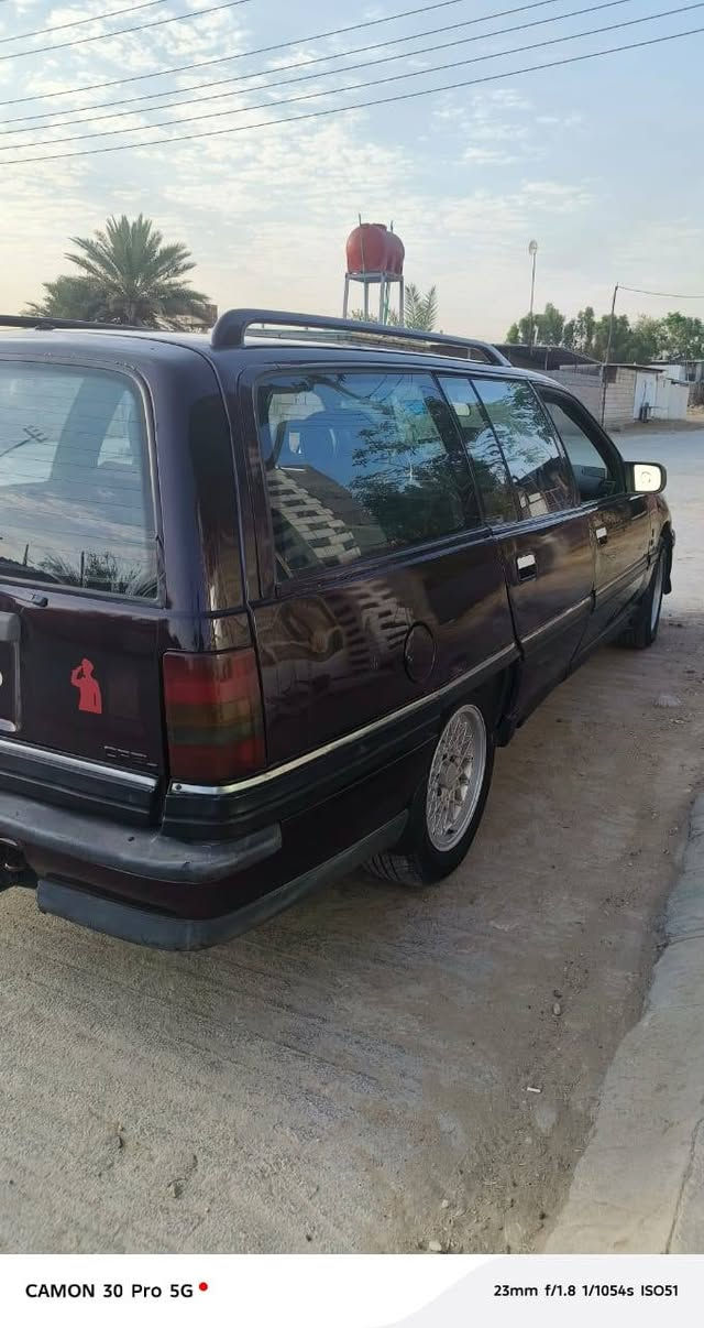 سلام عليكم للبيع اوبل اوميكا ستيشن ٩١ مكينه ٢٠٠٠ كير عادي المكينه والكير شرط مصبوغه عام اثر جراد و تلكيط خياسات كهربائيات كلها شغاله بس كيج البانزين الطوافه تخربط والكيلومتر عاطل والسيارة خير من الله سعر ٢٨ وبيها مجال


**إذا كنت صاحب هذا الإعلان وتريد حذفه لأي سبب، رجاءا أرسل رسالة إلى الدعم الفني**