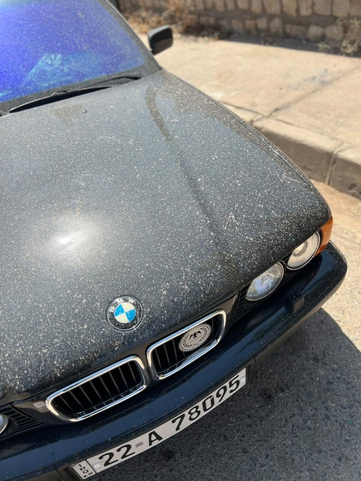 ماشاءالله تبارك الله 1991.525i فول فولي گيرعادي 
 به رمه جه شوته سپورت پوپ كورن كواتر مايل 7500 
به شه رتي قوه تي تايبه ت هه موو گياني كراوه به1995 كامل بيلادي هوك ويل M5 لايت بيلادي شتي دانسق🖤🔥
***********..***********
