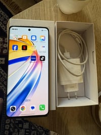 هونر اكس ٩ جهاز ما مفتوح السعر ٢٥٠ وبي مجال  للاستفسار ٠٧٧٧٦٦٢٧٧٠٣