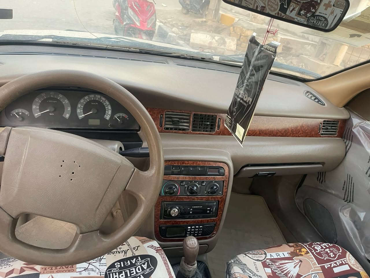 السلام عليكم سمند موديل 12 كير ومكينه فرنسي بسمي سنويه 2030 تسقط تبريد تخم تاير سنتر لوك حداديه ما ناقصها شي فقط باتريها ضعيف سعرها 32 مكاني ناصريه ***********
