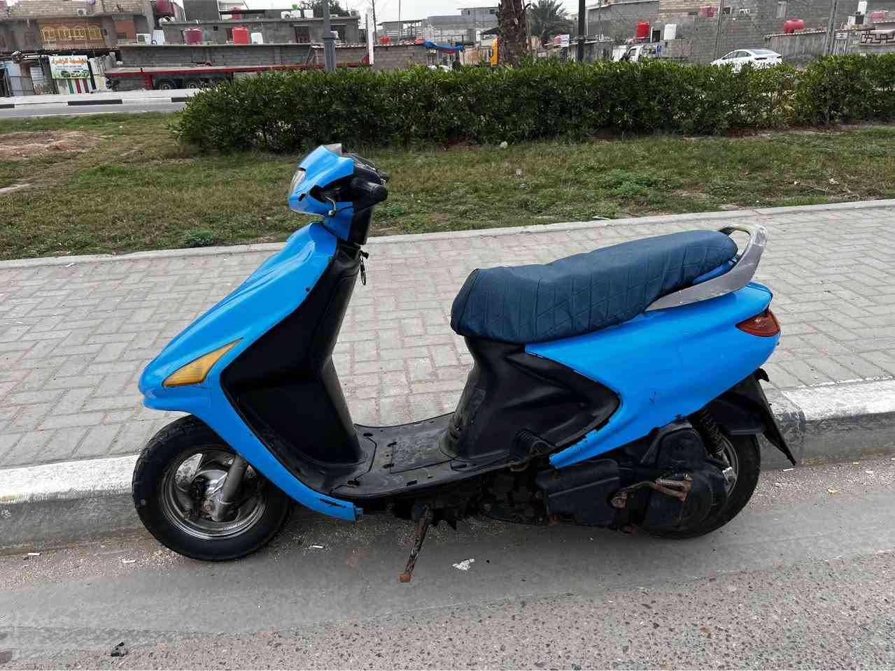 فراشه للبيع دراجه مال جناي مجفته مره وحده تجفيت اصلي وتجي وتشوف وكل الكهربائيات شغاله السعر 350وبيهه مجال بسيط العنوان :ابو الخصيب حمدان للاتصال واتساب *********** ابو الخصيب, البصرة
