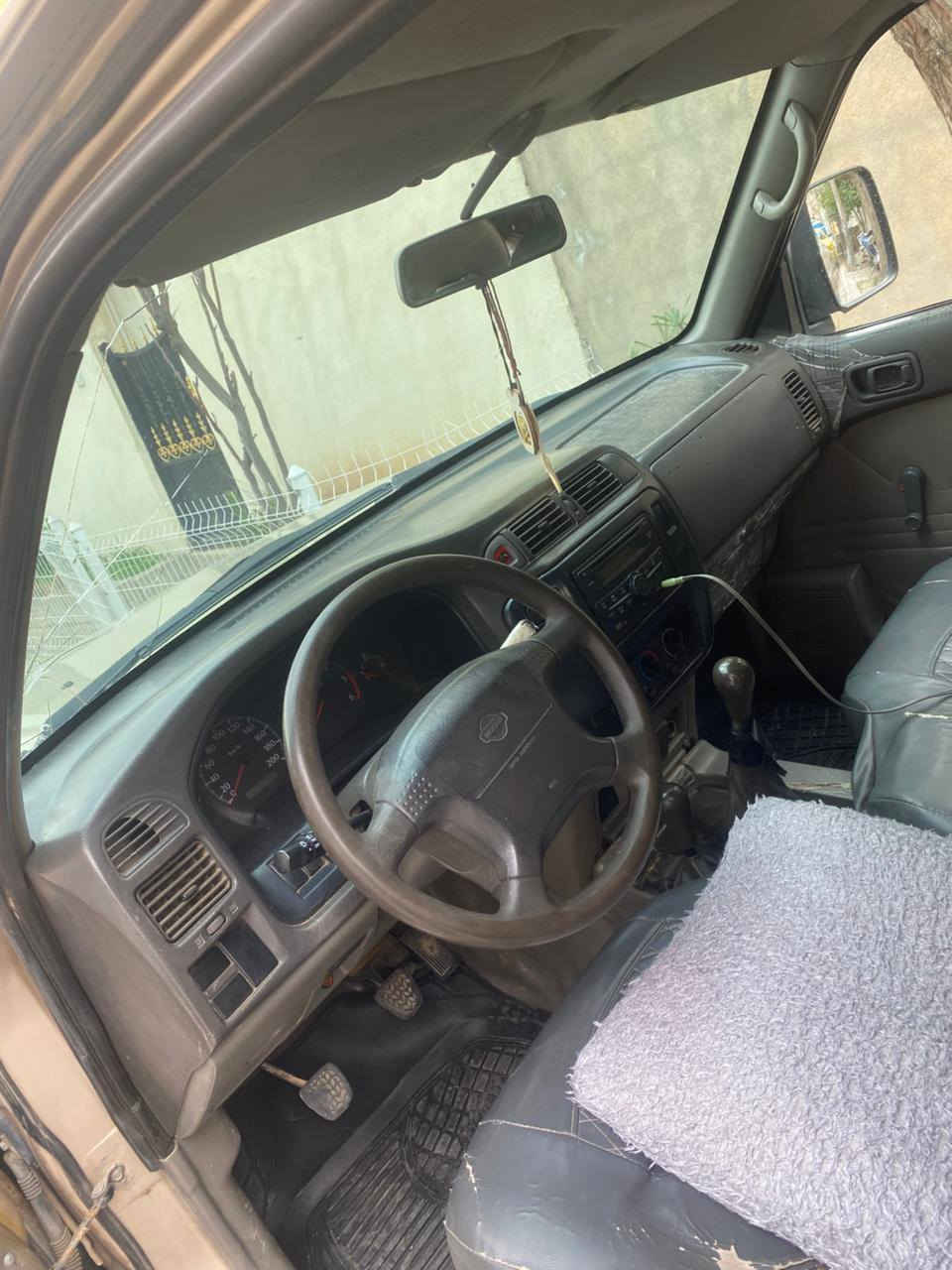 نیسان پاتڕۆڵ ئاڕمی سلێمانی سەیارەکە سەقفو شانی بەشەرت دەرگای دواوەی نە تەقیوە بەتانەو شانسی بە شەرت گێڕو مەکینە بەشەرت تەبرید لەسەر سویچ ساردو گەرمی ئیش ئەکات خازو بانزینە سەیارەکە زۆر جایزە بێکێشەیە ئەگەر موشتەری پەیوەندی بەم ڕەقەمەوە بکە  *********** السليمانية, العراق
