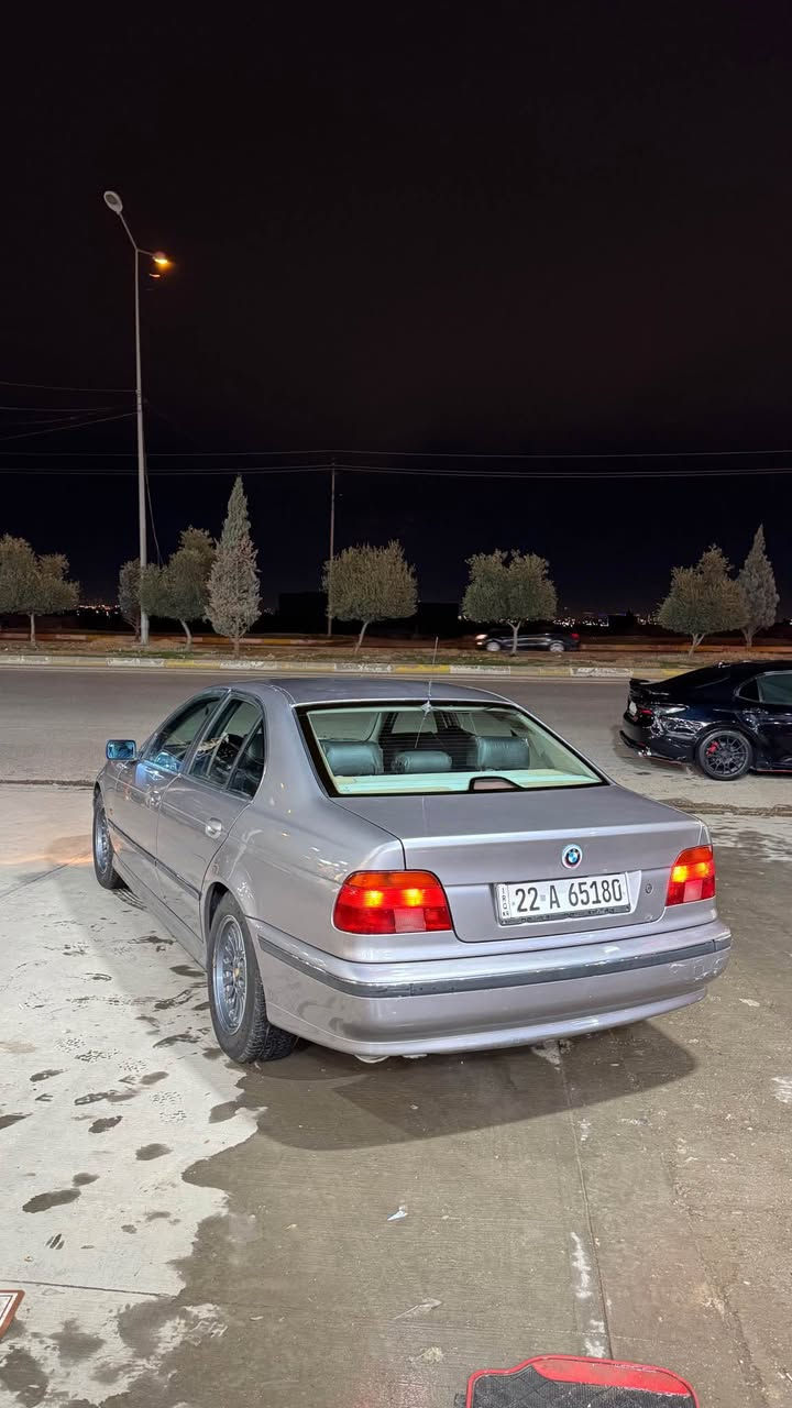 بي ام صقر 528 1996
ابيع عام صبغ
داخل بيجي
كير مكينة كهربائيات كلها بشرط
ادامة كاملة مابيها مصرف ربع دينار 
رقم اربيل اصولي
هزه سنوية رقم جديد
مكانها اربيل
سعرها 90 ورقة وبيها مجال بسيط للشراي

0772 355 1751

Bmw saqr 1996 528
Ba 3am dafroshm bas 3am nia
Ger makina karbayat hamo ba shart 
La hawler 
S3re 90 w majal kamek haya

0772 355 1751 أربيل, العراق
