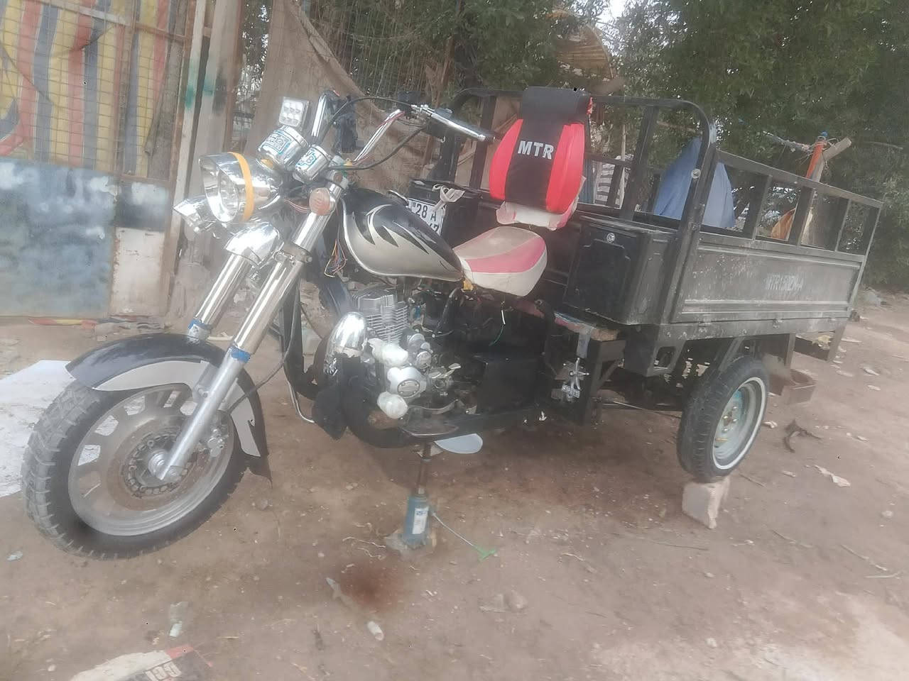 سلام عليكم ستوته للبيع مديل 2016 طالعه بل 2024 ستوته رقم  نكليزي بسمي مداور ثاني يوم  كفاله الستوته من شاصي من ركبه  مكاني نجف ابو صخير  السعر ٢٤٠٠ وبيه مجال للشراي


**إذا كنت صاحب هذا الإعلان وتريد حذفه لأي سبب، رجاءا أرسل رسالة إلى الدعم الفني**