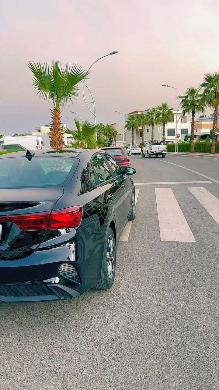 فورتي 23 بدون صبغ
ماشية 27 رقم اربيل بأسمي 
كير محرك كهربائيات كلة بشرط 
الله شاهد مشامة  البانزين العادي ابد كلة محسن 
السعر 157 وبيها مجال 
رقم الهاتف / ***********
