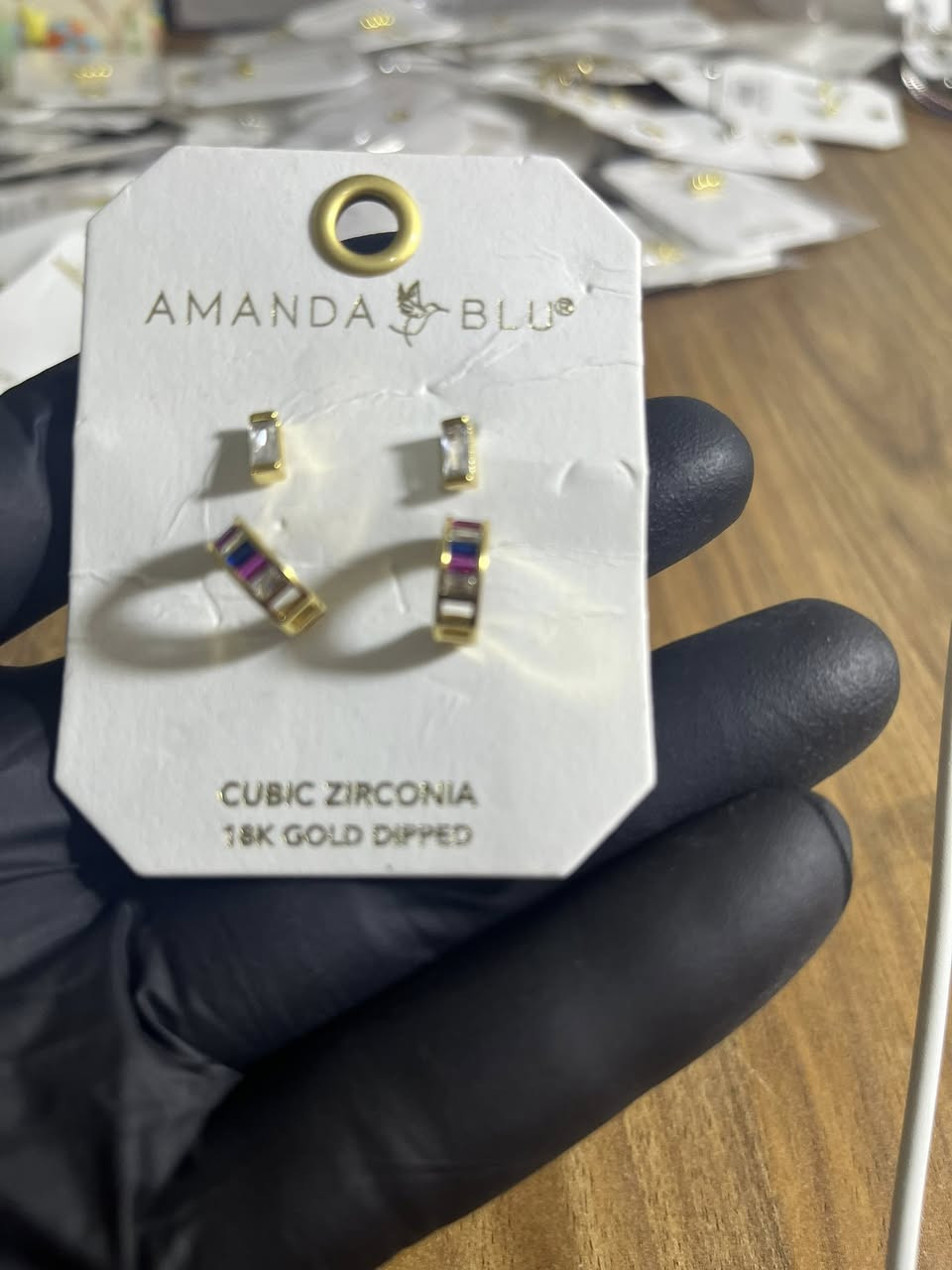 السلام عليكم اخير خمس كيلوات مسو عليهن عرض سعر الكيلو ٢٥ وتوصيل مجاني قطع كلها مطليه بل فضه عيار ١٨ ومطلي بل فضه الي يحب يتفضل خاص واني بل خدمه


**إذا كنت صاحب هذا الإعلان وتريد حذفه لأي سبب، رجاءا أرسل رسالة إلى الدعم الفني**