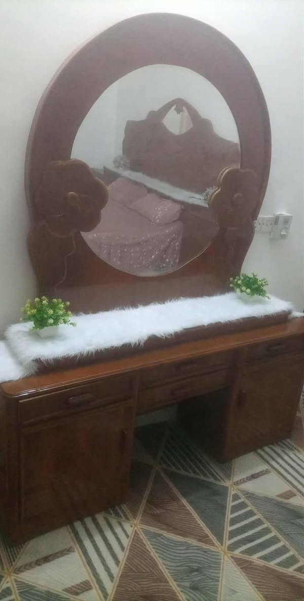 غرفه نوم تسكام صاج كلش نضيف سعر 635   حله اطفيل 
العنده أغراض غرفه نوم انشرهن وعلبيع إلي نسبه بسيطه يتفضل خاص 
تابعني ليصلك كل جديد


**إذا كنت صاحب هذا الإعلان وتريد حذفه لأي سبب، رجاءا أرسل رسالة إلى الدعم الفني**
