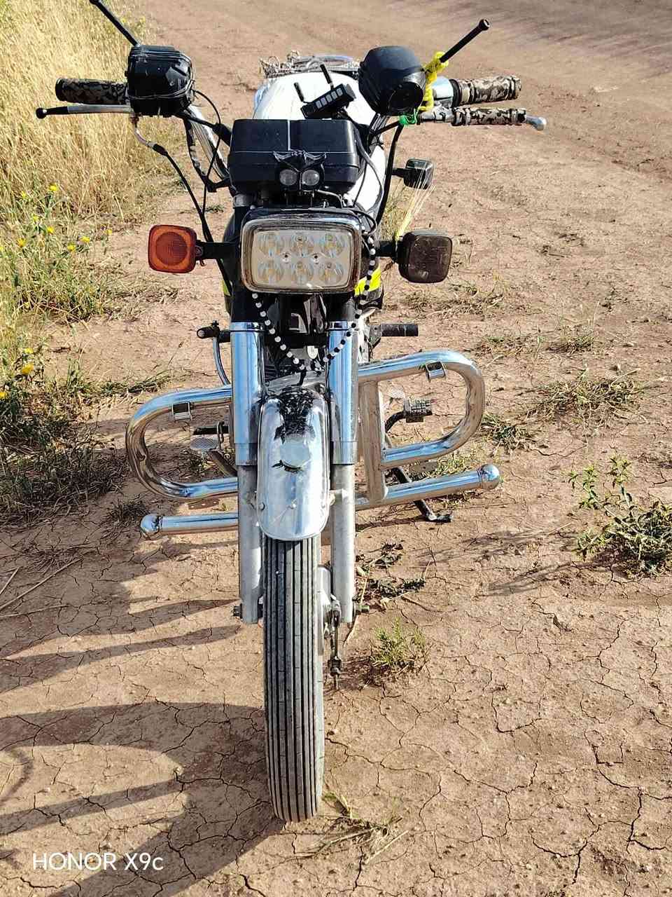 السلام عليكم مكلف بلنشر ماطور للبيع موديل 2018 وايرمنيه كلو شغال السعر 350 وبي مجال اتصال ع رقم ***********
