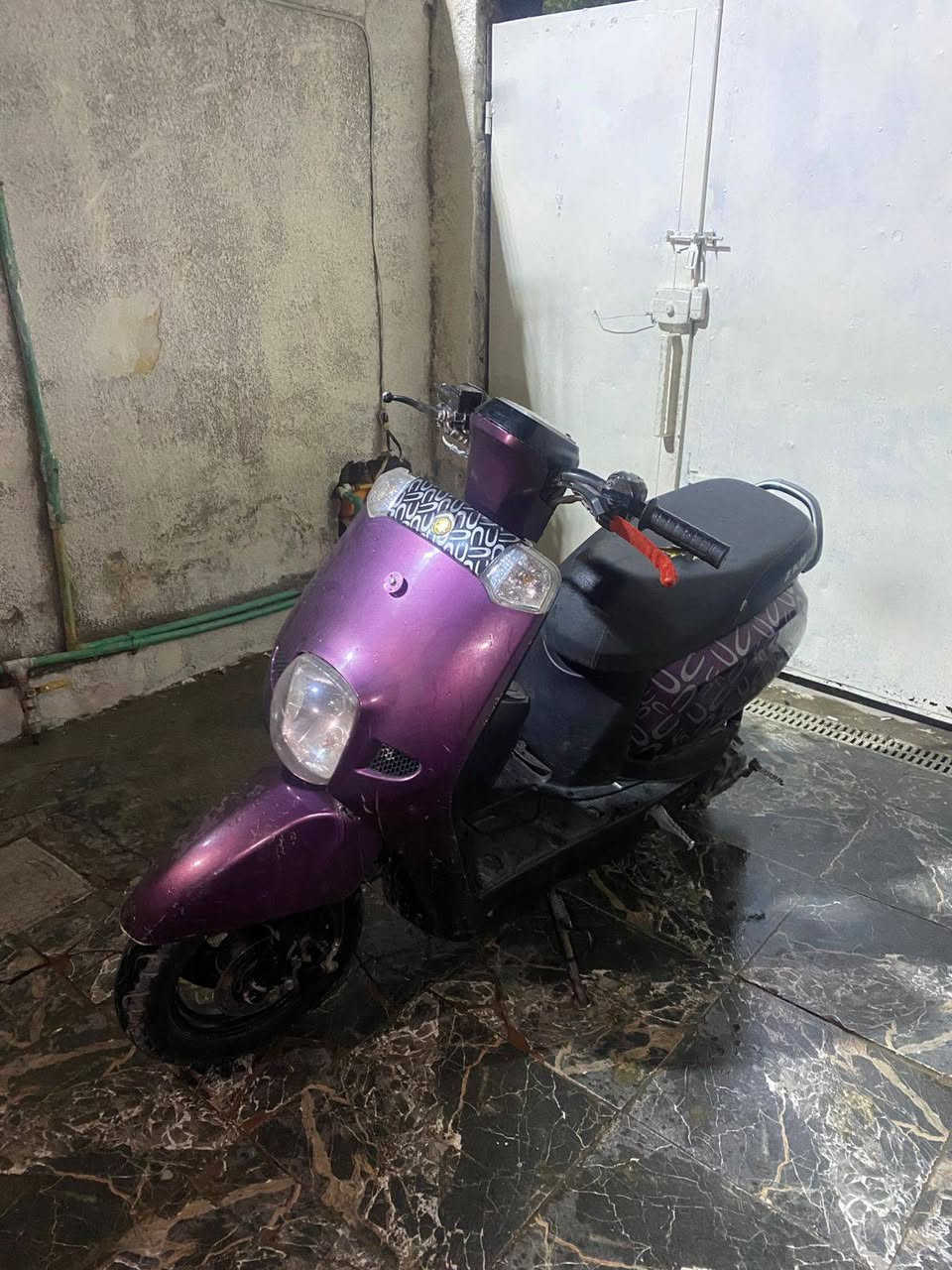 سلام عليكم .. دراجه للبيع 
نوع بوليس حديث 
بوشه 49 بلادي 
بيها نقوصات بسيطه
لاستفسار والسعر خاص


**إذا كنت صاحب هذا الإعلان وتريد حذفه لأي سبب، رجاءا أرسل رسالة إلى الدعم الفني**