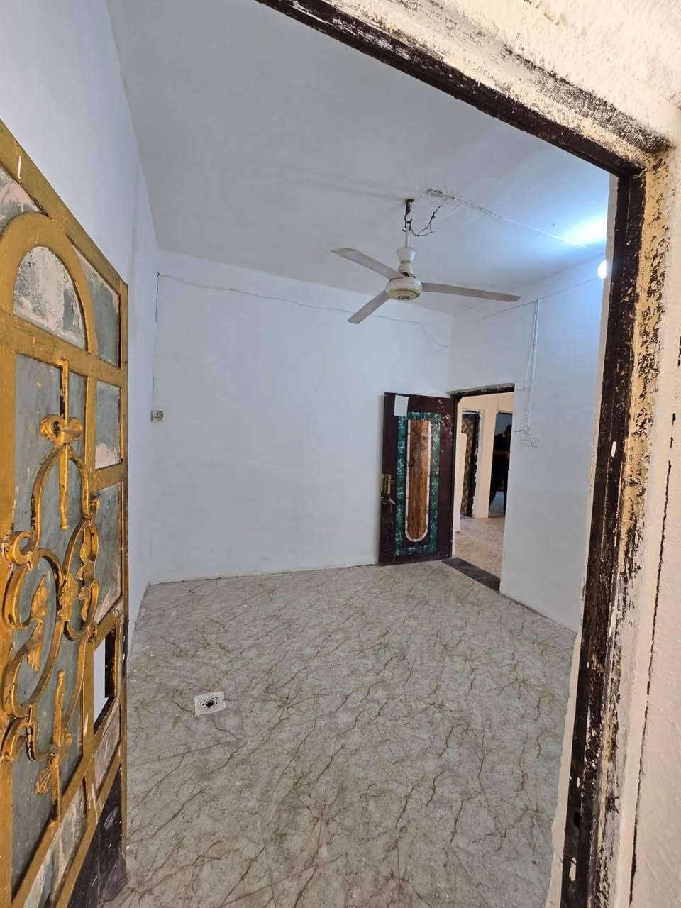 عروض مكتب جوهرة الفرات🏠🏜️ 👉
👇
يتوفر بيت 🏠المساحه190م  استقبال + صاله + مطبخ  + غرفتين نوم + منور+ صحيات خارجيه + صحيات داخليه 

البناء بلوك اعكاده 

طابو زراعي سند25.🏠  طريق طوريج كربلاء عامود 130 سكله امجد الاسدي  
السعر مناسب 
👇للستفسار
العنوان كربلاء المقدسه من يريد الاستفسار الارقام متوفره شرح مفصل 
من يريد ان نعرضه له بيته اوقطعته👉 فليتواصل معنا 👇👇

للستفساراكثر عن التفاصيل مراجعة
مكتب💎جوهرة الفرات💎 قنطرة السلام مجاورمطعم عين التمر
***********ميثم 
***********ميثم
 المندوبه أيه
