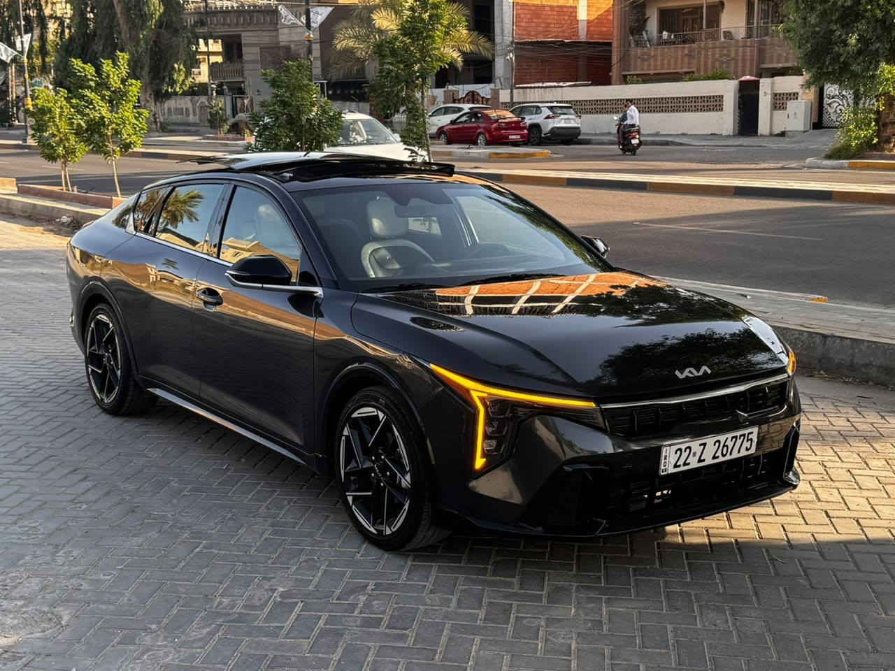 السلام عليكم k4 Gt line محرك 2000 دوش فووول مواصفات بانوراما كراسي جلد حار بارد اعلى فئة بيها صبغ جاملغ و بنيد دبل ايرباك طاك ماشية 23000 ميل صور الحادث بالمنشور
مكان السيارة الكاظمية شارع اكد ***********
